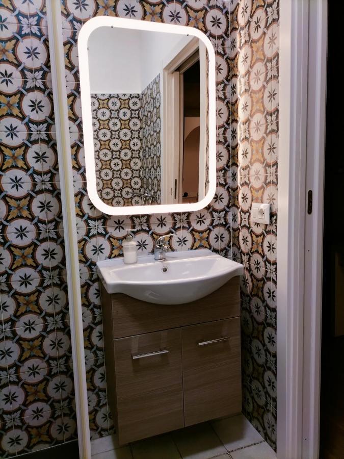 نابولي B&B Ma.Li. المظهر الخارجي الصورة